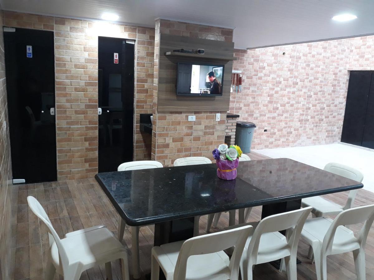 Recanto Bellamar Pousada E Hostel กัวรูจา ภายนอก รูปภาพ