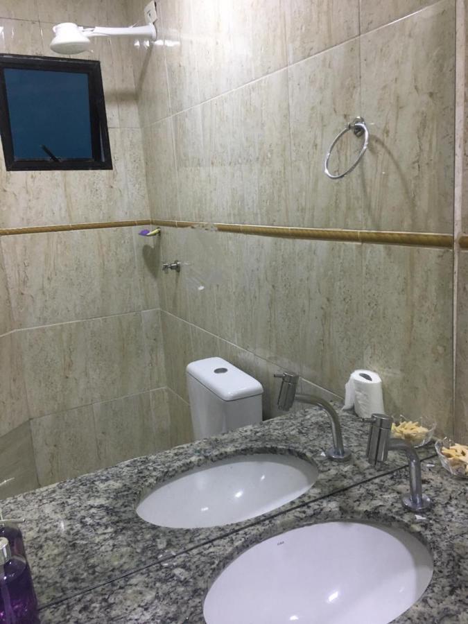 Recanto Bellamar Pousada E Hostel กัวรูจา ภายนอก รูปภาพ
